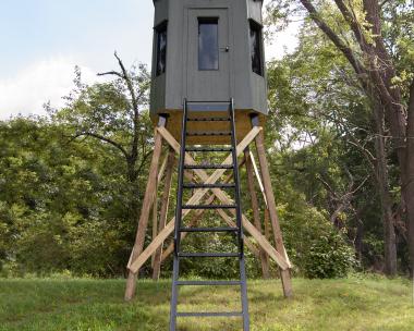 Pine Creek Structures Hunting blind